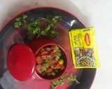 A picture of step 4 of Maggi magic masala sprouted peas with carrots.