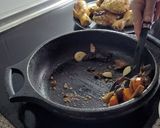 Foto del paso 7 de la receta: Pollo guisado con boletus y trufa