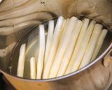 Fehérboros spárgakrémleves recept fázis 5 fotója