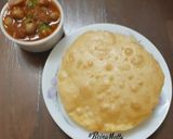A picture of step 6 of Bhature.