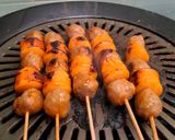 Foto langkah ke 5 dari resep Bakso & Sosis Bakar.