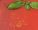 Bazsalikomos paradicsom leves, pirított risini tésztával recept fázis 4 fotója