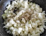 Foto del paso 3 de la receta: Empanadillas de espinacas, queso crema y manzana