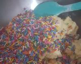 Foto langkah ke 4 dari resep Sprinkle cookies (soft-chewy).