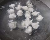 Foto langkah ke 4 dari resep Bakso Nasi Ikan Asin.