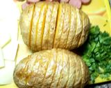 A picture of step 3 of Baked cheesy potatoe.