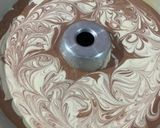 Foto langkah ke 9 dari resep Bolu kukus Marmer 3 telur.