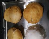 A picture of step 5 of Dahi bhalle.