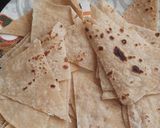 રોટી નાચોસ વીથ સાલસા સોસ (Roti Nachos With Salsa Sauce Recipe In Gujarati) રેસીપી સ્ટેપ1ફોટો