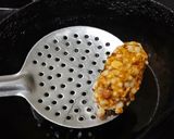 A picture of step 4 of Sabudana Bullets.
