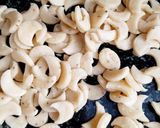 A picture of step 4 of Kaju crunch cookies.