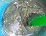 Foto langkah ke 2 dari resep Cucur Pandan.