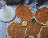 A picture of step 25 of Lahmacun pizza.