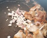 Une image de l'étape 2 de Boyaux gras en sauce.