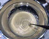 A picture of step 5 of Bejewelled Blueberry Surprise Muffins.