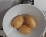 Foto del paso 1 de la receta: Patatas a lo pobre en 15 minutos