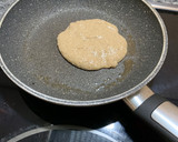 Foto del paso 6 de la receta: Tortitas de avena con fruta madura y canela