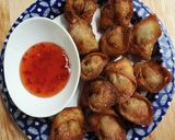 A picture of step 6 of Fried Wontons.