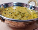 A picture of step 15 of Methi Matar Malai.