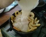 Foto del paso 5 de la receta: Tarta invertida de frutas💜