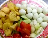รูปขั้นตอนการทำที่ 1 ของ 🍍🍍ผัดเปรี้ยวหวานไข่นกกระทา🥒🥒