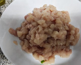 Foto del paso 4 de la receta: Calabacines rellenos con sofrito de pollo