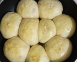 Foto langkah ke 4 dari resep Roti sobek teflon tanpa susu dan telur.