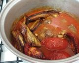 عکس مرحله 1 از دستور خورشت گوجه بادمجان