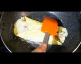 A picture of step 13 of Chicken Cheese Omelette.