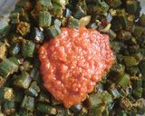 A picture of step 6 of Besan Bhindi.