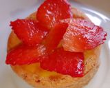 Foto del passaggio 9 della ricetta Crostata alle fragole e crema pasticcera