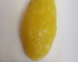 A picture of step 3 of Suji aamsatto (semolina mango papad) sweet.