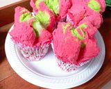 Foto langkah ke 5 dari resep Bolu Kukus Mekar.