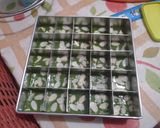 Foto langkah ke 5 dari resep AlMaNies (Almond Matcha Brownies).