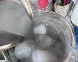 Foto langkah ke 2 dari resep Es Kopi Susu Jelly.
