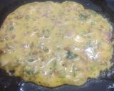 A picture of step 4 of Mooth daal cheela flowers.