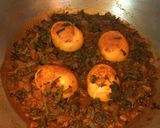 A picture of step 8 of Egg Palak Curry.