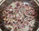 Hình bước làm 1 của món Mướp Giá Xào Lòng Mề