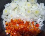 Foto del paso 2 de la receta: Berenjenas rellenas de carne picada