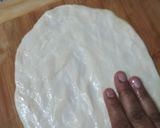 A picture of step 3 of Chicken Stuffed Lachcha Paratha.