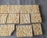 A picture of step 1 of Quick Mini Crackers Nachos.