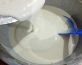 Foto langkah ke 4 dari resep Kue Mangkok Merekah Warna Warni.