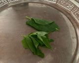 A picture of step 1 of Bathua paratha.