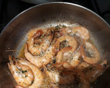 Foto del paso 5 de la receta: Camarones al ajillo😋
