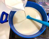 A picture of step 8 of Vichyssoise Potato & Onion Cold Cream Soup.