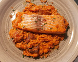 Foto del paso 10 de la receta: Salmón con cous cous cremoso de chorizo y rovellons