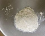 Une image de l'étape 1 de Pâte brisée aux agrumes et farine d'épeautre.
