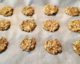 Foto del paso 3 de la receta: Galletas plátano y avena (sin azúcar y veganas)