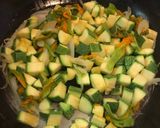 Foto del paso 4 de la receta: Zupa di fiori di zucca (sopa de flores de calabaza)
