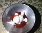 A picture of step 3 of Chilli mayo sauce.